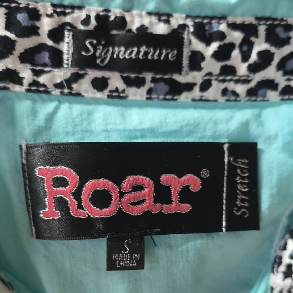 Roar Aqua Embroidered Button-Down Rodeo Shirt Small - Picture 2 of 6